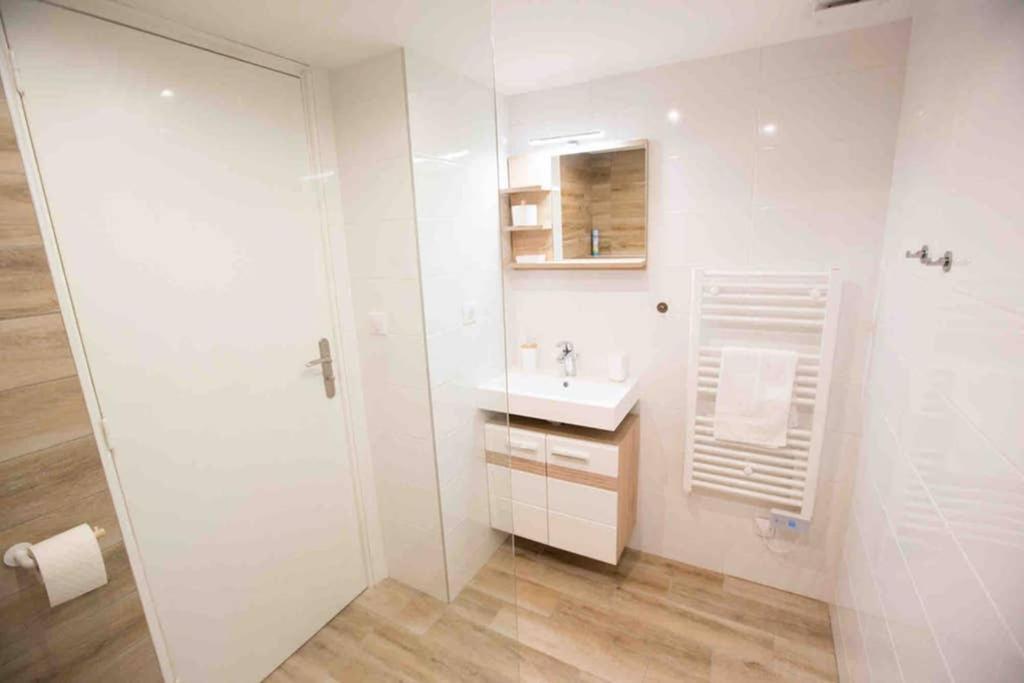 Ferienwohnung La Cour Du Faubourg 3 Straßburg Exterior foto